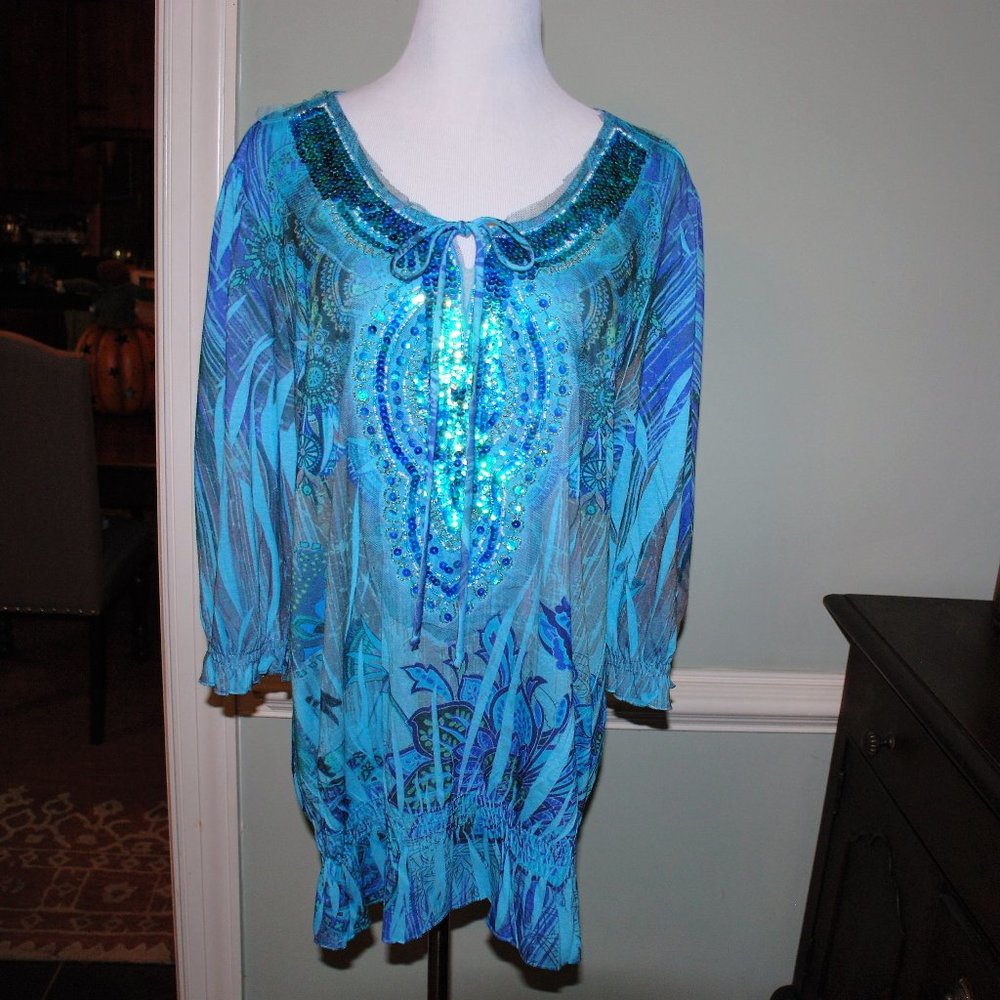 Fabulous NWOT Sequined Tunic